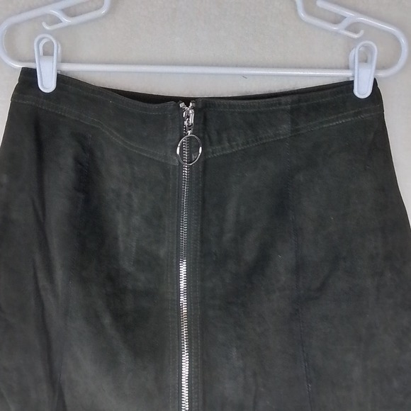 H&M Full Front Zip Leather Suede Mini Skirt Size Medium in Green *flawed* - Picture 4 of 12